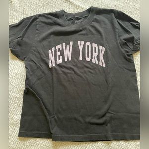 Brandy Melville Chloe New York Short Sleeve